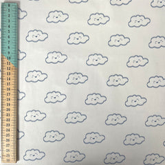 Tissu imprimé numériquement « The Sky Above Sage » de Craft Cotton Co., 100 % coton, 110 cm de large, pour loisirs créatifs, matelassage, décoration d'intérieur et loisirs créatifs pour enfants.