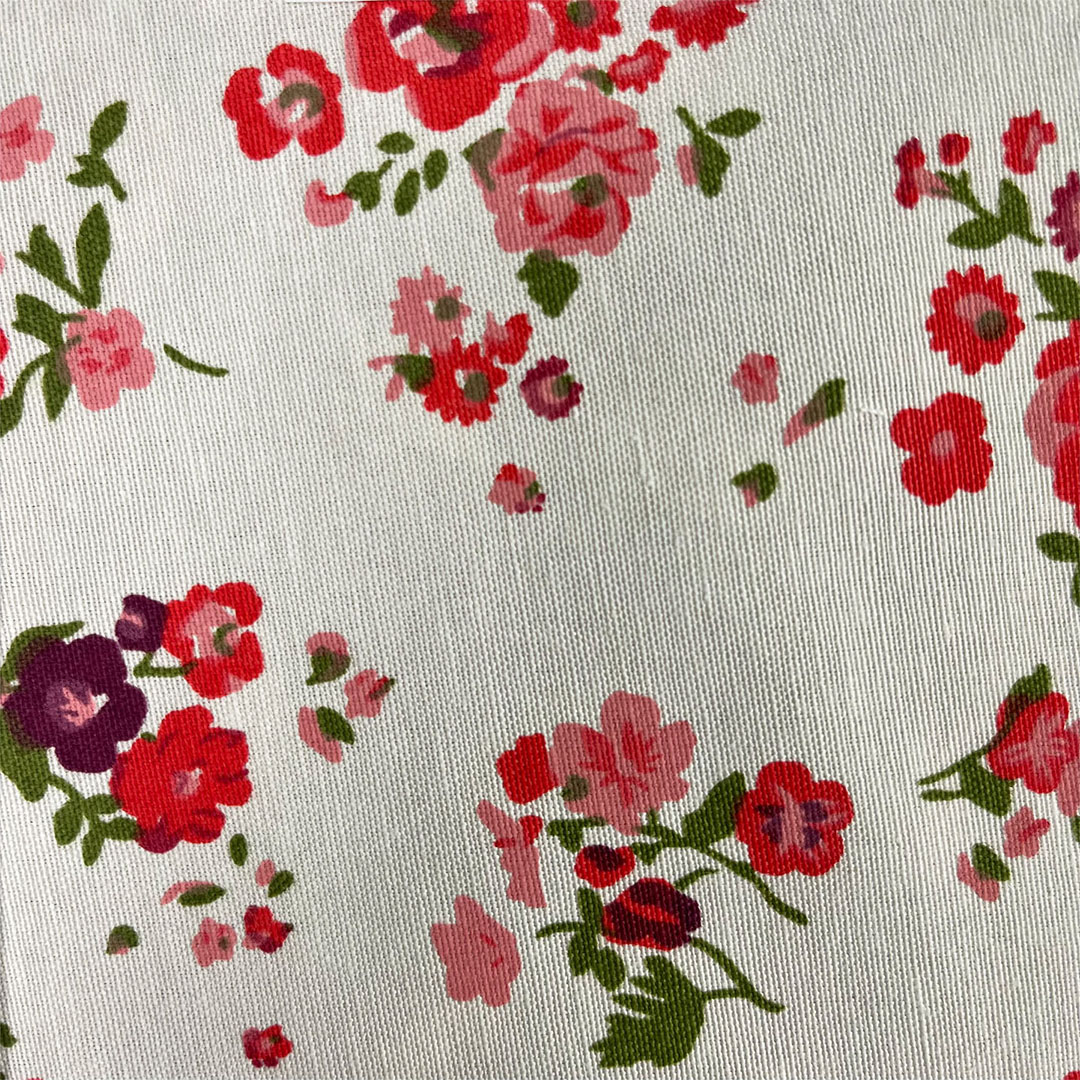 Red Roses Small Ditsy Floral 35% Cotton 65% Polyester 145cm Wide Digitally Printed Fabric for Crafting, Sewing, Patchwork, Dressmaking