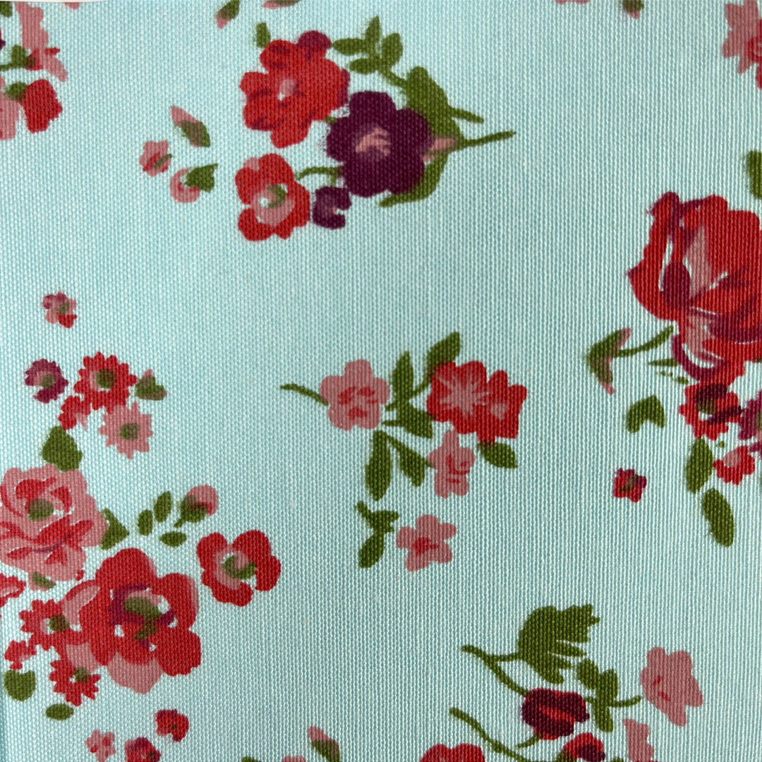 Red Roses Small Ditsy Floral 35% Cotton 65% Polyester 145cm Wide Digitally Printed Fabric for Crafting, Sewing, Patchwork, Dressmaking