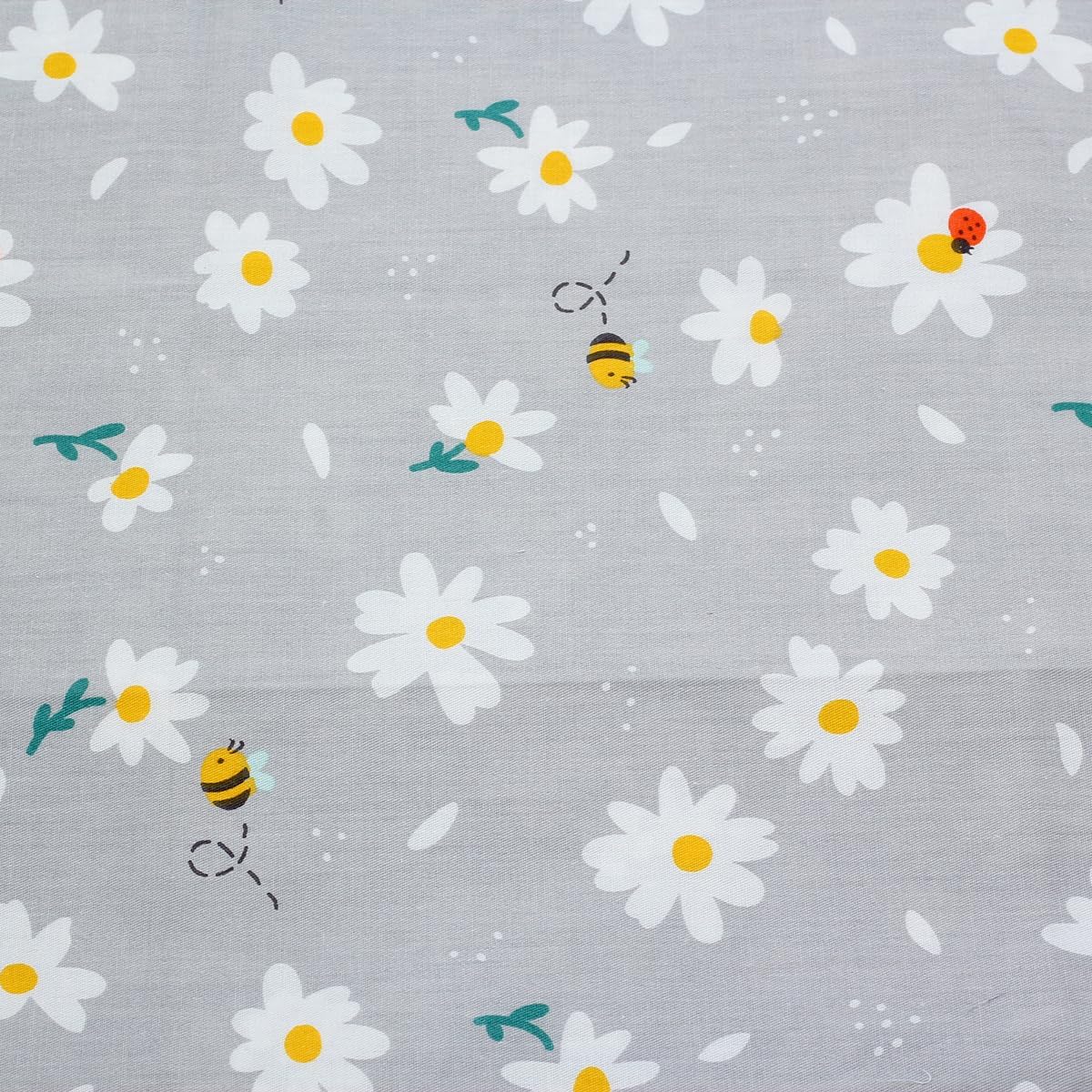 CraftsFabrics Fat Quarter Bundle CraftsFabrics 7pcs Light Grey Printed Cotton Fat Quarters