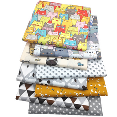CraftsFabrics 8Pcs Animal Printed Cotton Fabric 100% Cotton Wide Fabric Squares