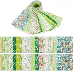 CraftsFabrics 40pcs Floral Printed 100% Cotton Patchwork Jelly Roll