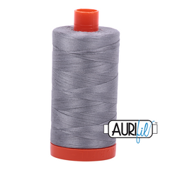 Aurifil Mako Cotton Solid 50WT Gris 1 grande bobine - 1 x 1422 yd Idéal pour la broderie à la machine, le matelassage et la couture