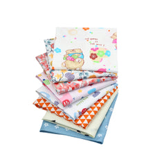 CraftsFabrics Baumwoll-Fat-Quarters-Bündel mit Cartoon-Tieren und Dinosauriern für Kinder, 8 Stück