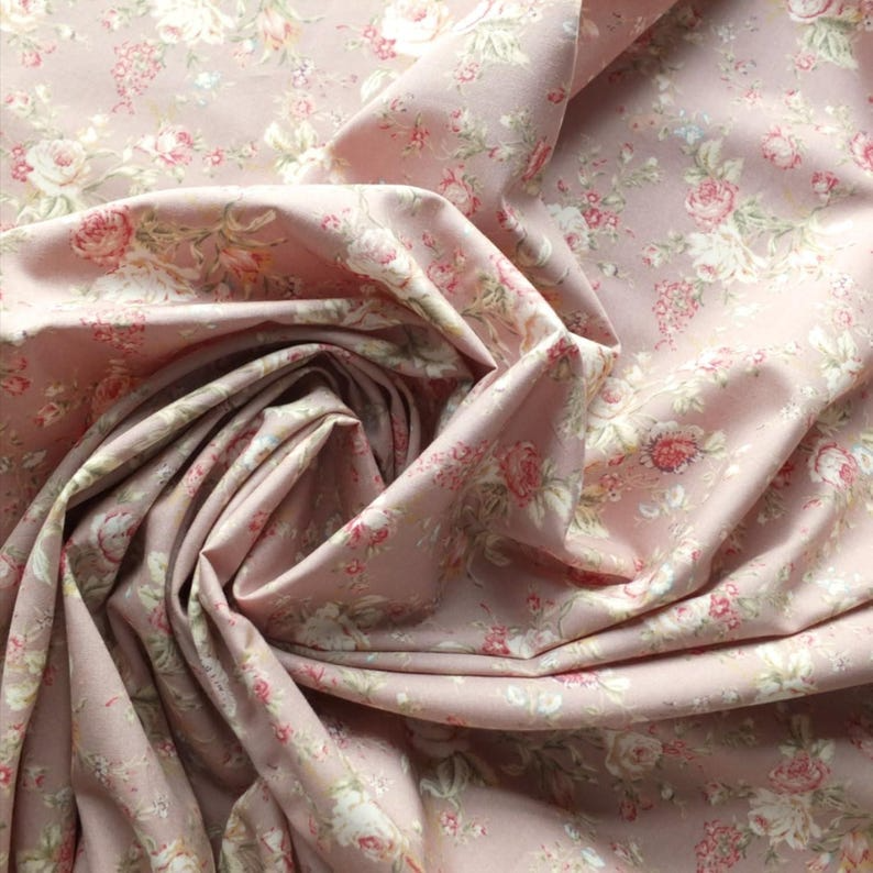 Rose & Hubble 100% Cotton Dusky Pink Rose Floral Print Woven Cotton Poplin Vintage Style Fabric