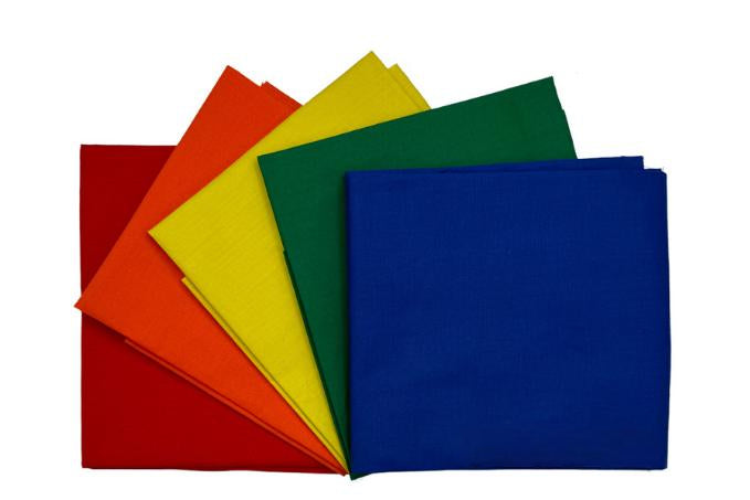 Lot de 4 carrés de tissu Crafty By Chatham Glyn William Morris 100 % percale de coton, 50 x 55 cm de large, pour travaux manuels, patchwork et loisirs créatifs pour enfants