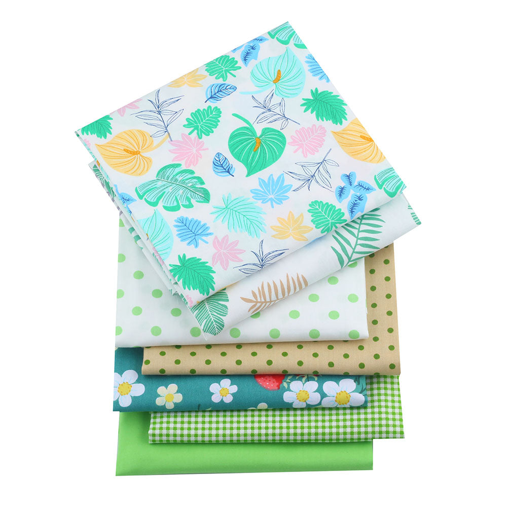 CraftsFabrics 7pcs 40cm*50cm Floral Printed Cotton Fat Quarters Bundle