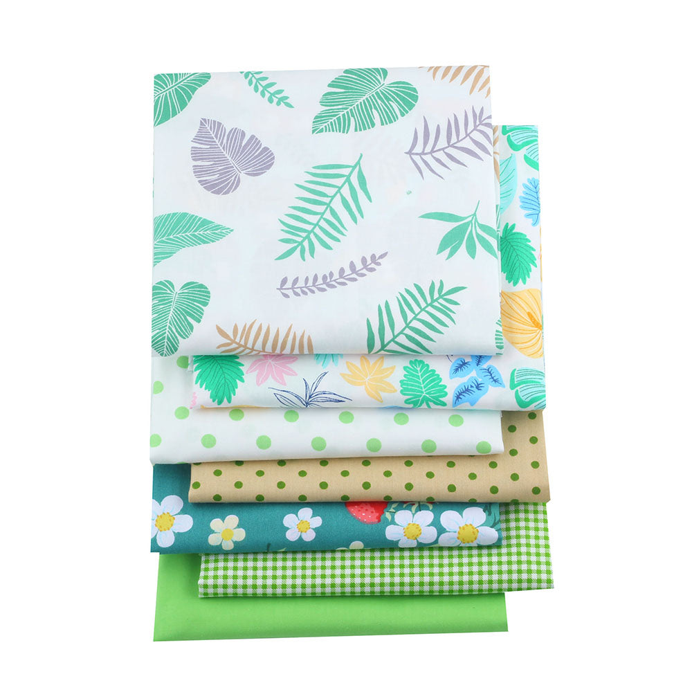 CraftsFabrics 7pcs 40*50cm Tropical Leaves Cotton Fat Quarters Bundle