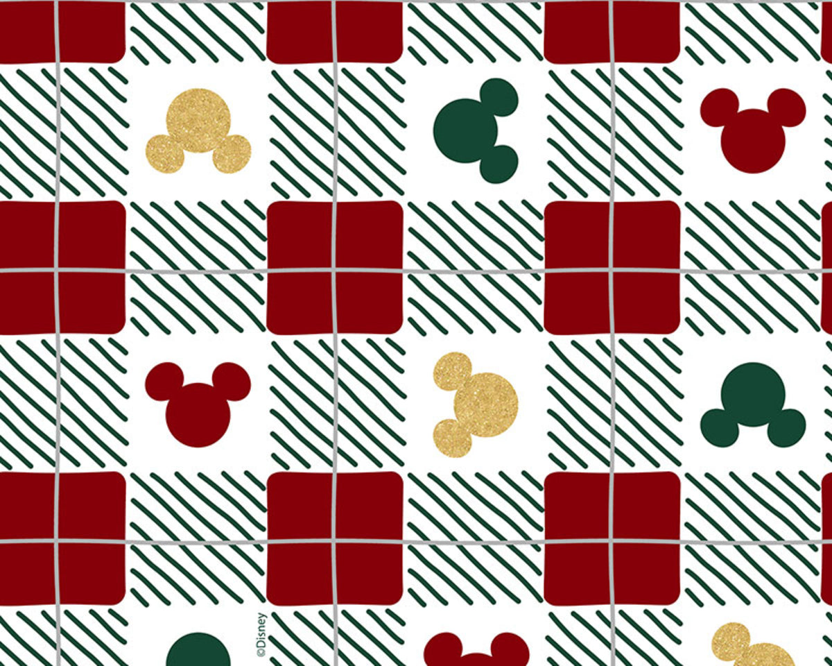 Disney Christmas Check Mickey & Minnie Cotton Fabric (82781MSA)